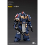 JOYTOY Space Marine II - Ultramarines Lieutenant Titus Warhammer 40k 1/18 Scale 13 cm miniature.